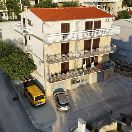 Apartments Duvnjak Omis Exterior photo